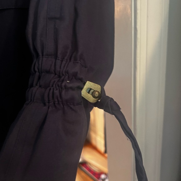 🎁🎁 Fleet Street Navy Trench Coat. Size 10. - Picture 4 of 6